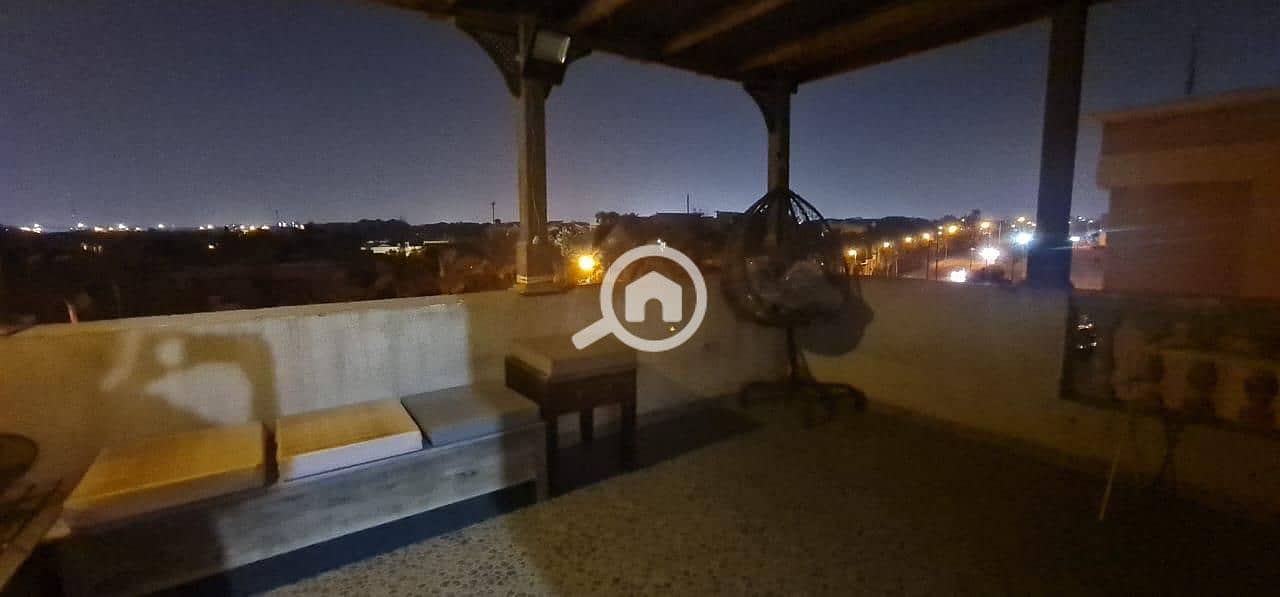 150m Apartment + an open space terrace of 20m, fully furnished and air-conditioned on the roof in Al-Nakheel Compound, First Settlement. - Widok 3
