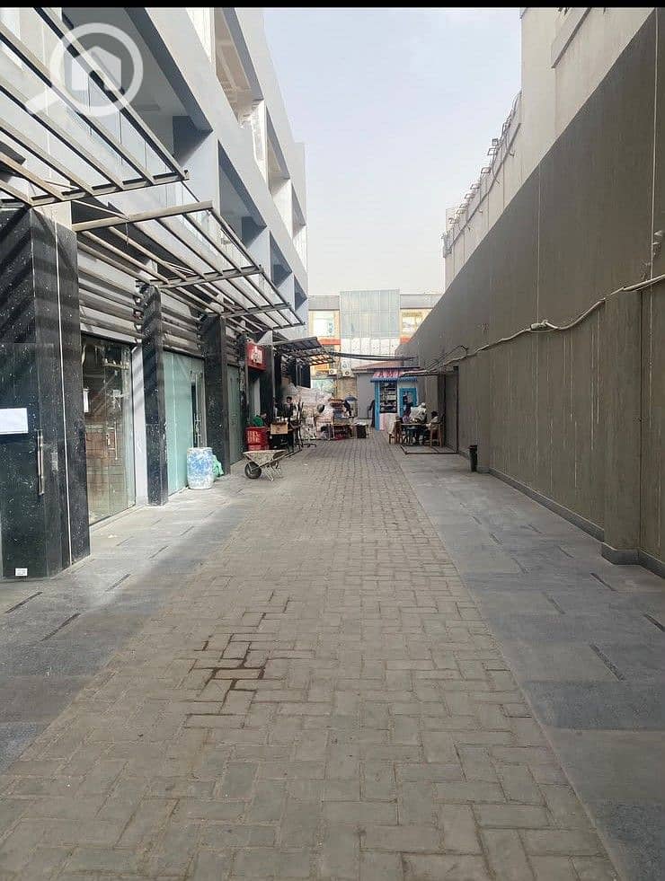 Shop 19, ground floor for rent next to 7 Stars Mall behind Al-Hamd Mosque in Fifth Settlement - Vista 4