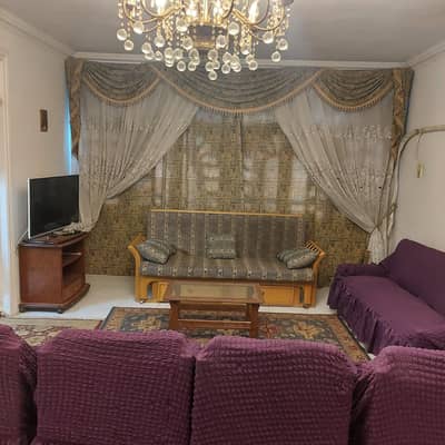 4 Bedroom Flat for Sale in 6th of October, Giza - شقه للبيع بالحي السابع - 6 اكتوبر - من المالك بدون وسيط مجهزه 4 Bedroom Flat for Sale in 6th of October, Giza - شقه للبيع بالحي السابع - 6 اكتوبر - من المالك بدون وسيط مجهزه