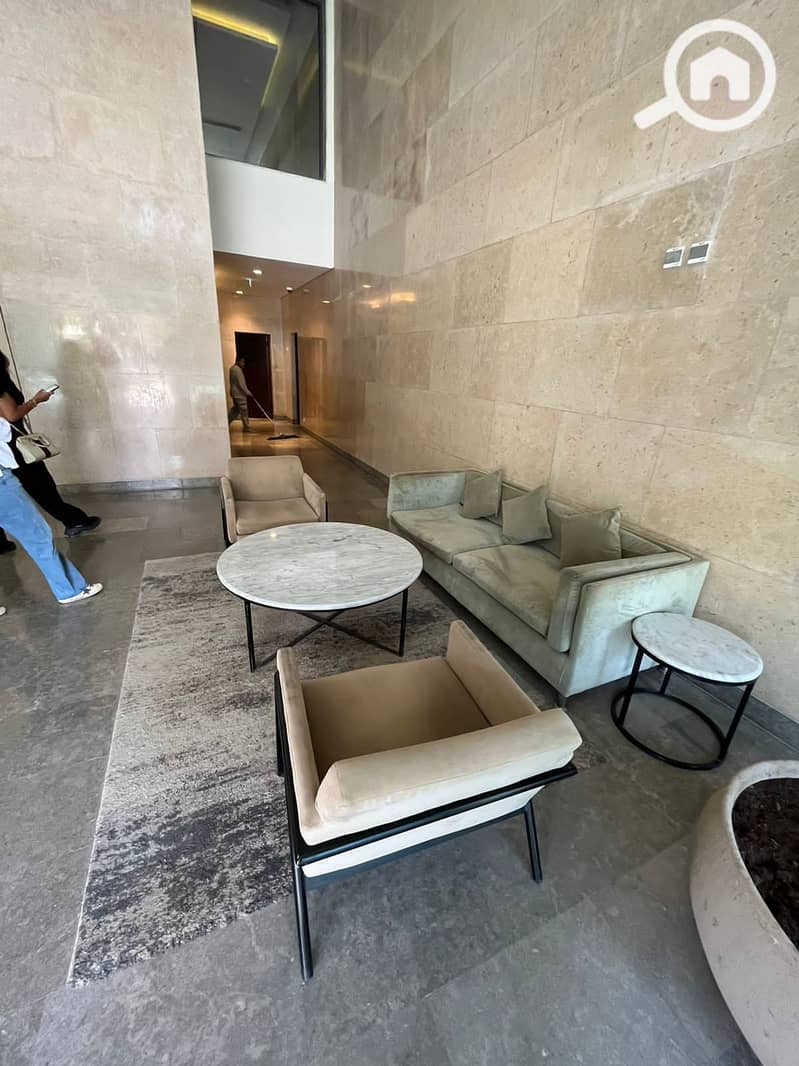 Premuim Fully Finished Office with Air Conditioning Ready to move in Beverly Hills, Sheikh Zayed - Widok 3