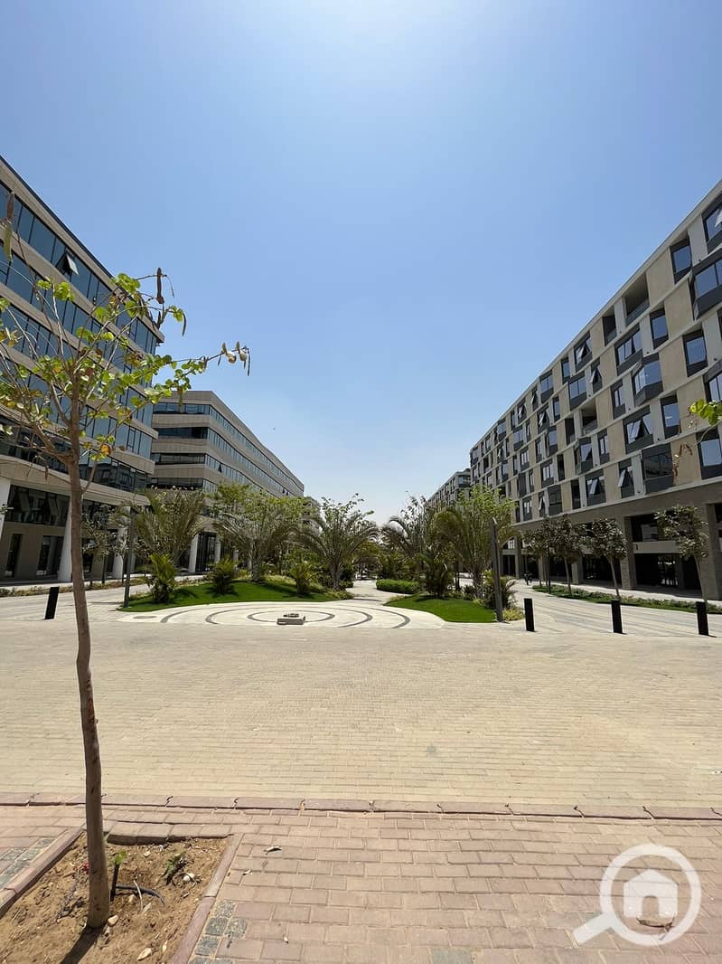 Premuim Fully Finished Office with Air Conditioning Ready to move in Beverly Hills, Sheikh Zayed - Widok 6