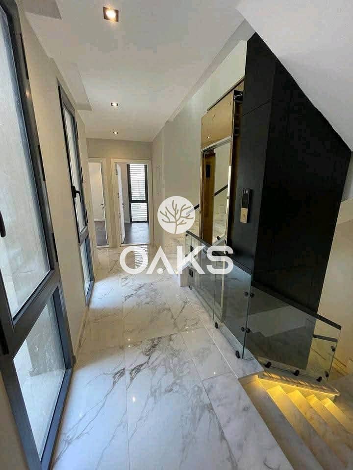 Fully Finished Villa with Air Conditioners for Sale by SODIC – New Cairo , With installments over the longest repayment period prime Location. - Widok 5