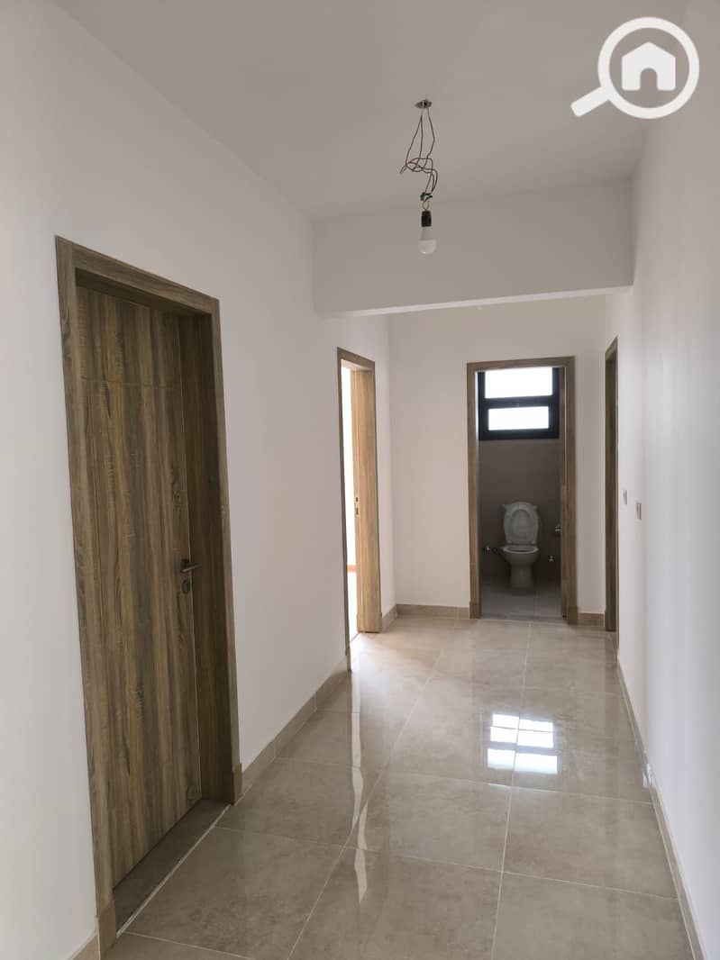 Ready to move Sky Loft For Sale Fully Finished with Ac's IN Almarasem - Bild 4