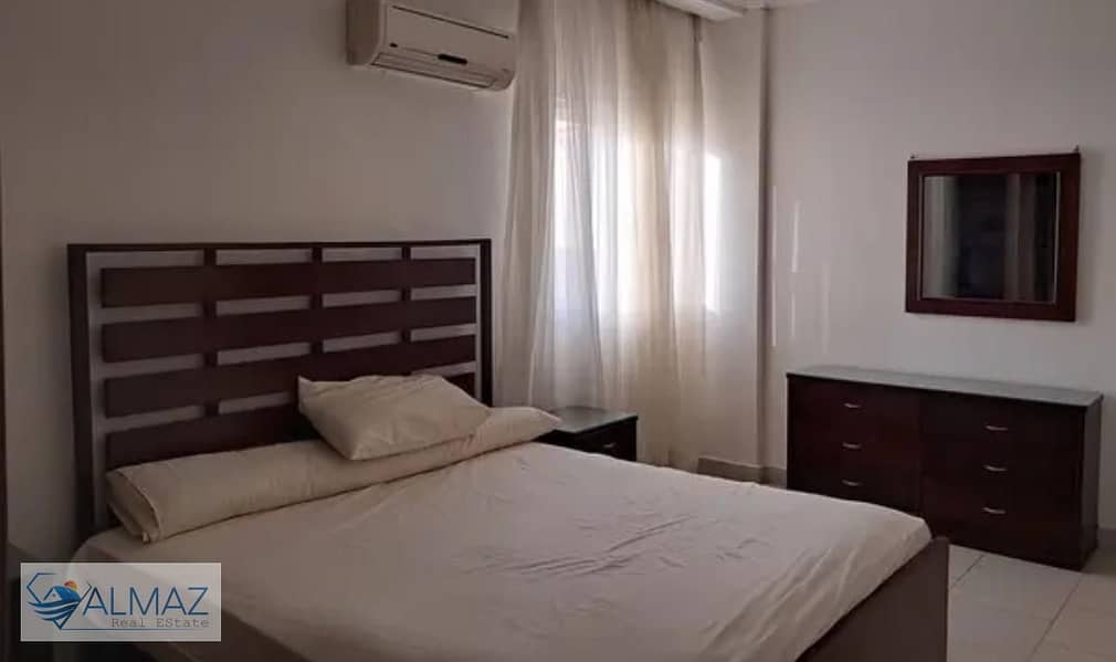 Fully furnished, air-conditioned 170 sq m apartment for rent in the Third District Villas, Fifth Settlement, located directly behind Fatima El Sharbat - Widok 5