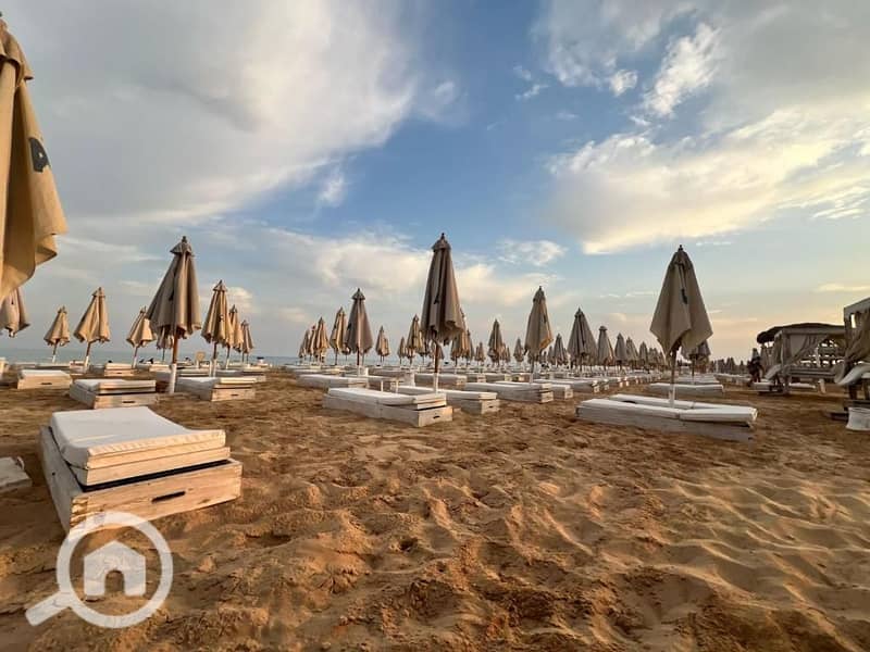 chalet for sale in azha sokhna direct on pool – pohled 5