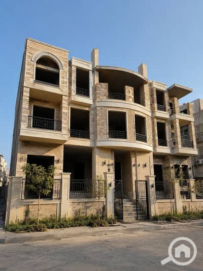 4 Bedroom Duplex for Sale in New Cairo, Cairo - WhatsApp Image 2026-07-06 at 12.28. 46 PM. jpeg 4 Bedroom Duplex for Sale in New Cairo, Cairo - WhatsApp Image 2026-07-06 at 12.28. 46 PM. jpeg