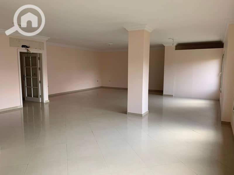 Luxury Super Deluxe apartment in the most upscale locations of Heliopolis, with a garden view in a modern building. - Ansicht 3