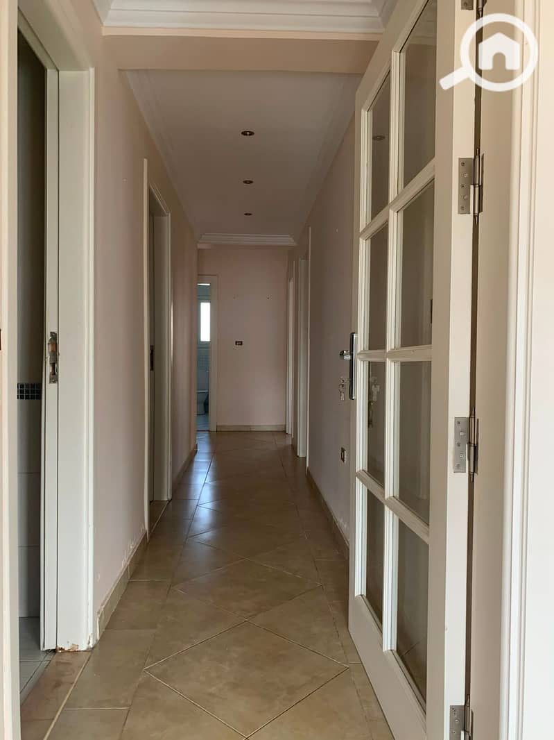 Luxury Super Deluxe apartment in the most upscale locations of Heliopolis, with a garden view in a modern building. - Mehr
