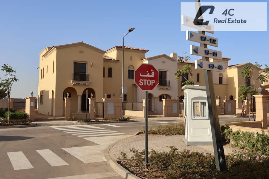 Lowest price twin house 450m² with installments available - City Gate, Fifth Settlement, open view landscape, with a distinctive layout ready for view - Widok 6