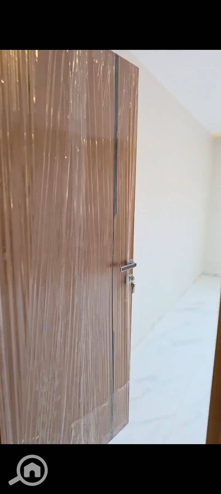 8 1000374241. jpg