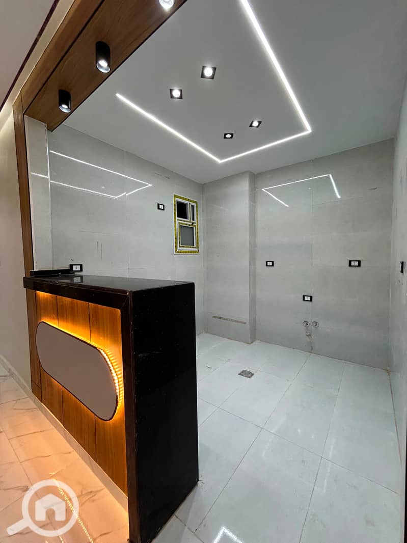 135 square meter side apartment with a balcony in the Gardens of Ahram - Ansicht 6