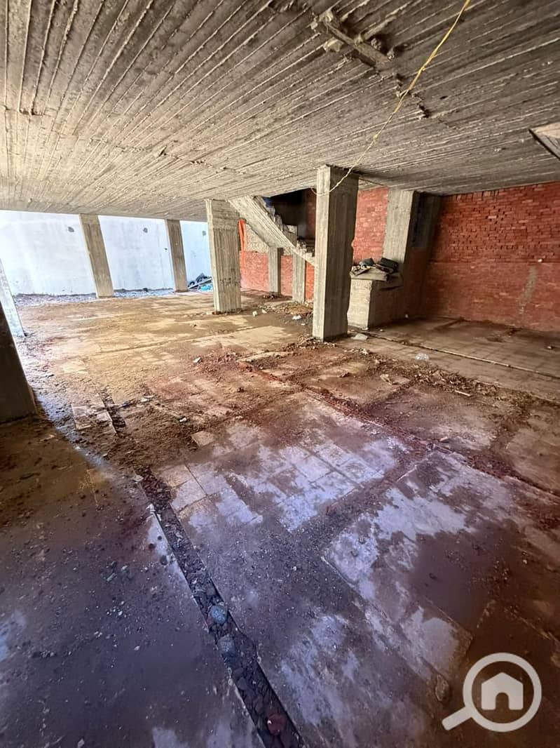 Basement for sale in the Investors Gathering Area south near Mohamed Naguib Axis – pohled 2