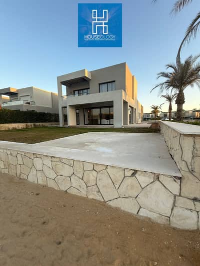 فیلا 4 غرف نوم للبيع في الساحل الشمالي، مطروح - IMG-20250127-WA0122. jpg فیلا 4 غرف نوم للبيع في الساحل الشمالي، مطروح - IMG-20250127-WA0122. jpg