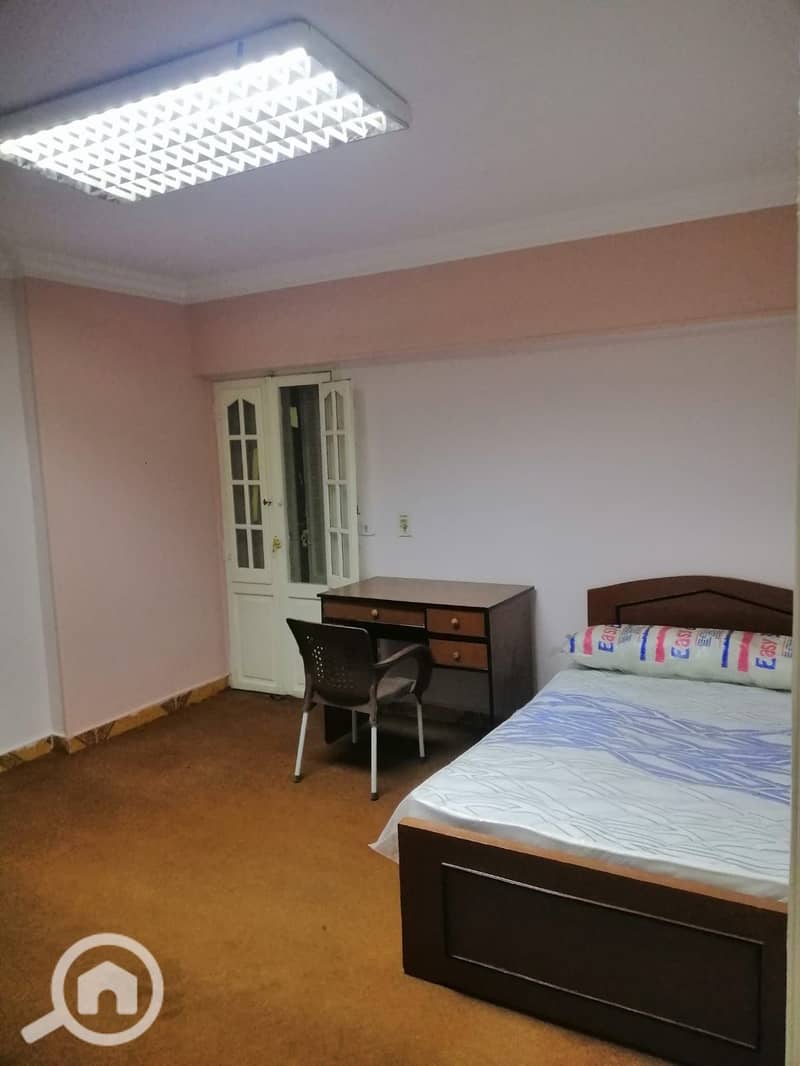 Furnished room next to Dhakir Hussain from the owner - Widok 4