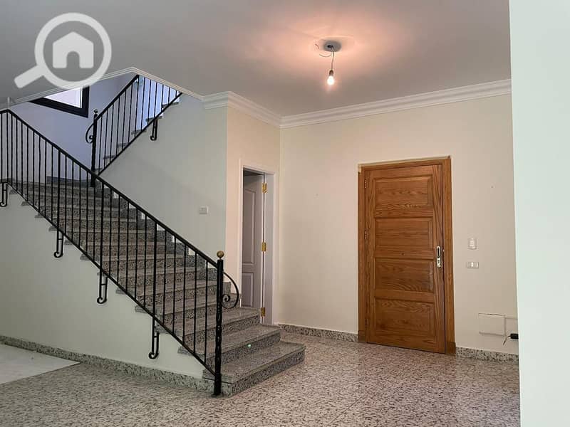 Finished Duplex for Sale in Casa – Beverly Hills, Sheikh Zayed Ready to move - Prime location open view - Widok 2
