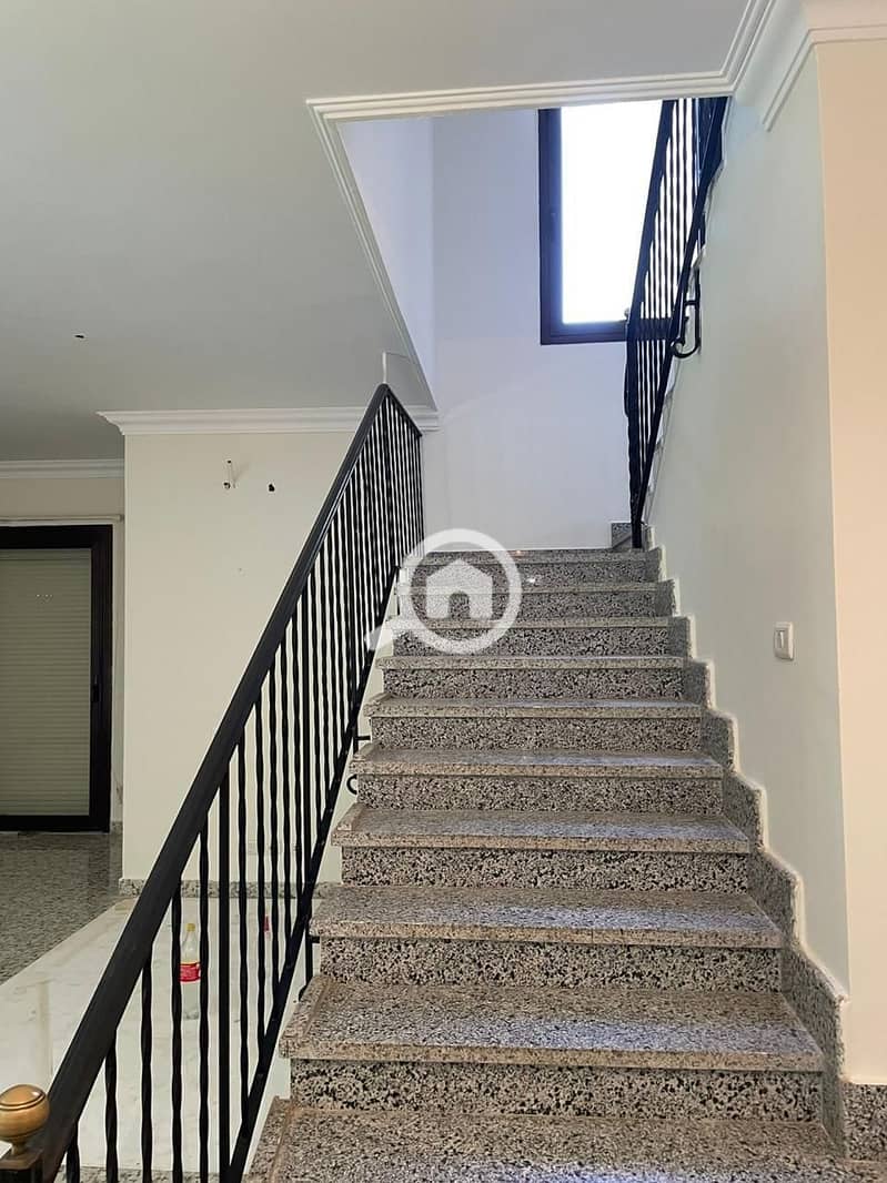 Finished Duplex for Sale in Casa – Beverly Hills, Sheikh Zayed Ready to move - Prime location open view - Widok 5