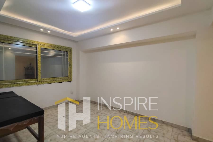 Administrative Office for Sale with an Open View - Widok 6