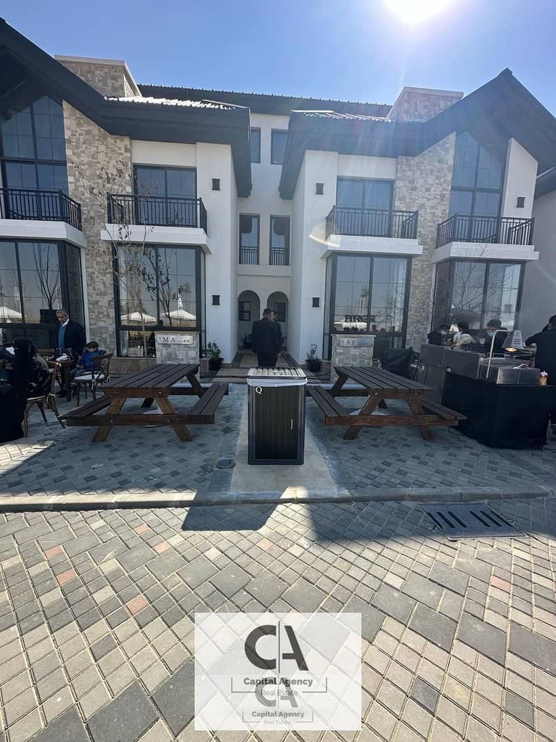 Ready to move Villa for saley in Fifth Settlement , the heart of the Golden Square , cash price, or pay 30% down and equal installments in The Marq - Ansicht 3
