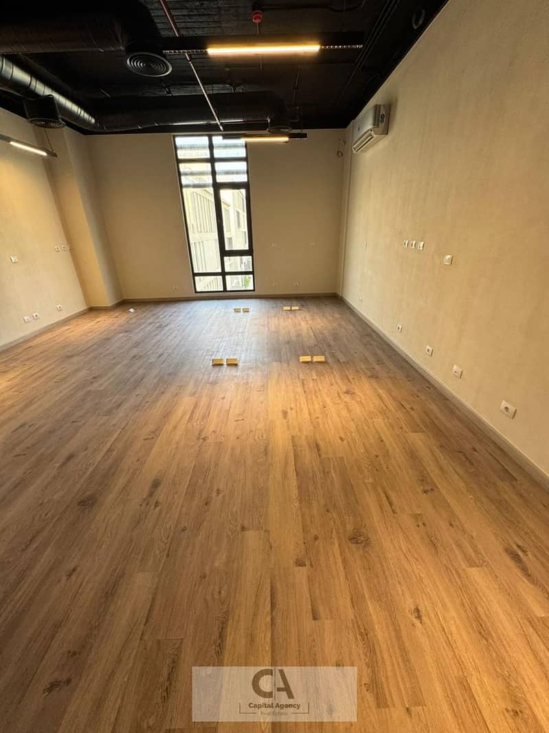 Clinic for rent, 78 sq m, in District 5 - finished with air conditioning - Fifth Settlement - Altro