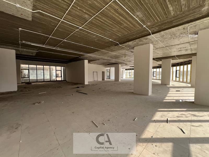 27 cb48ebcd-d3d3-431a-bc25-4e983e3e76e4. jpg
