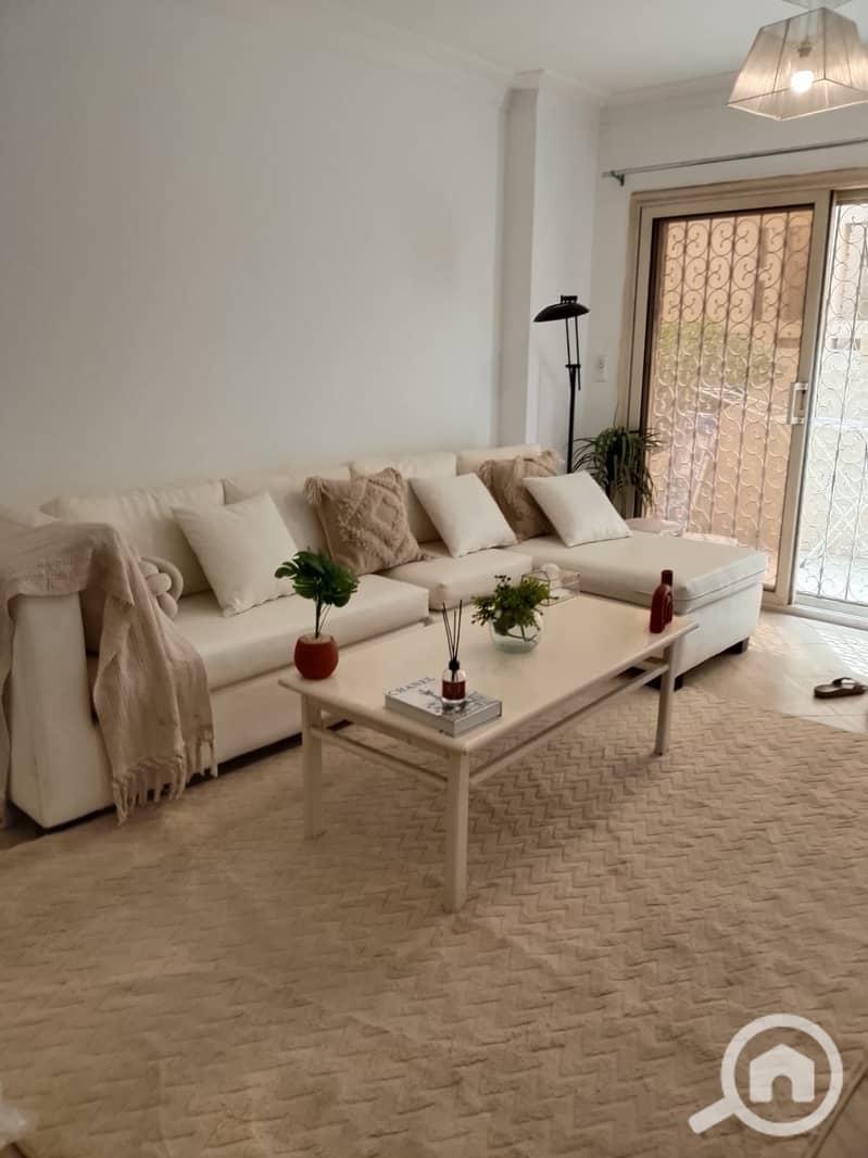 Ground Floor Apartment with Private Garden for Sale in El Retaj Compound - Widok 2
