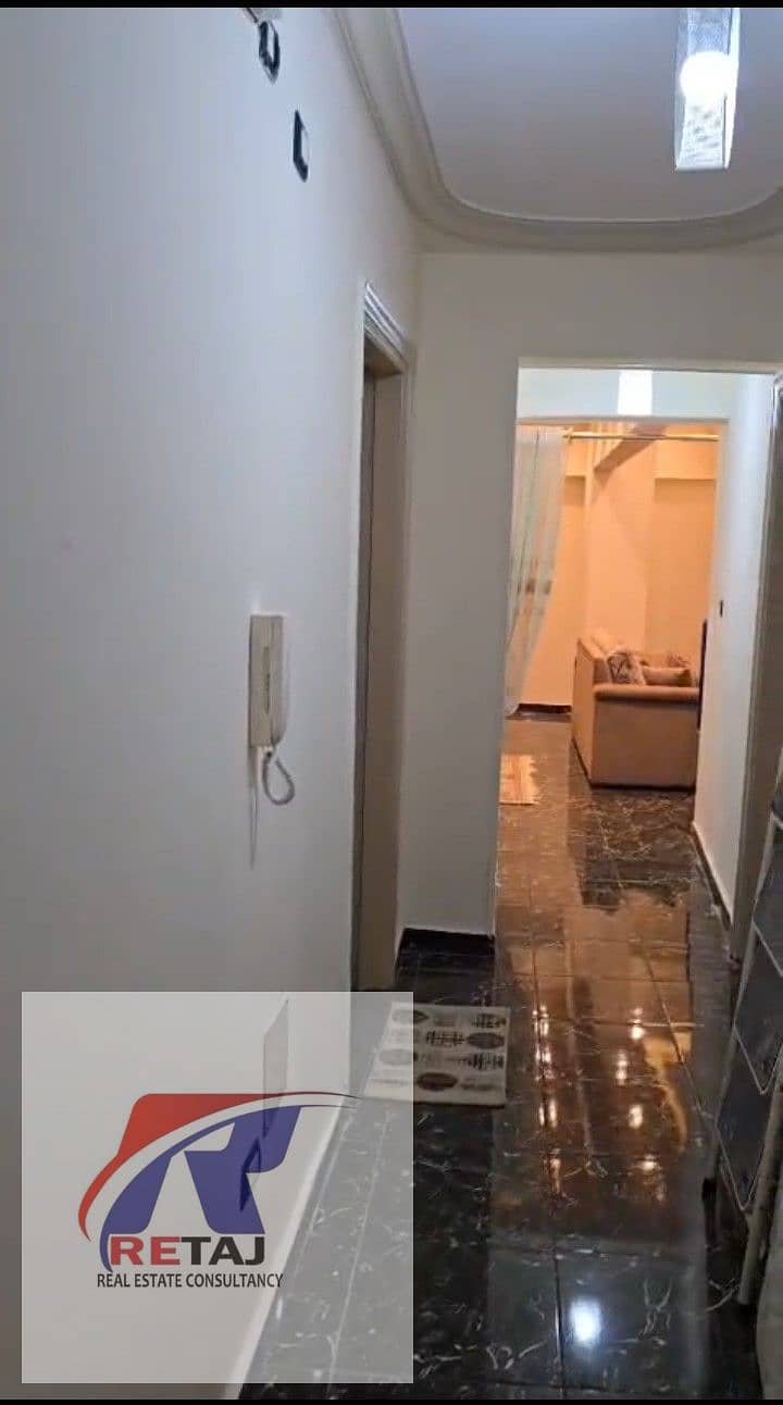 Distinctive apartment for sale - Built in 2015 - 145 square meters - Sold furnished and with air conditioning - In a prime location in Al Waha - Nasr - Widok 5