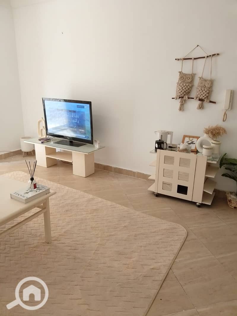 Ground Floor Apartment with Private Garden for Sale in El Retaj Compound - Widok 6