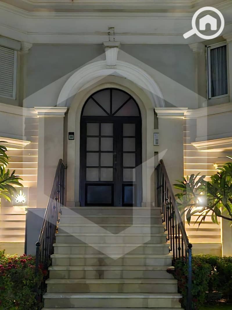 8 Mountain View Hyde Park 8. jpg