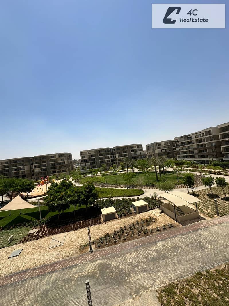 3 apartmentss landscape . jpeg