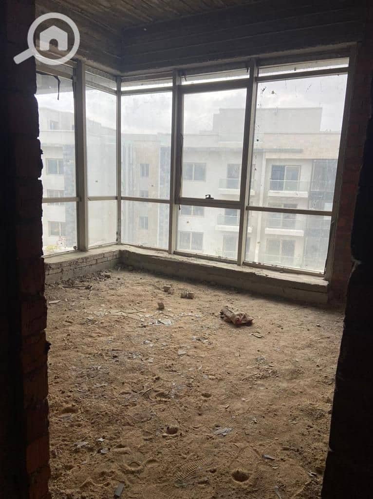 Apartment for sale best price in Galleria Moon Valley Compound – další