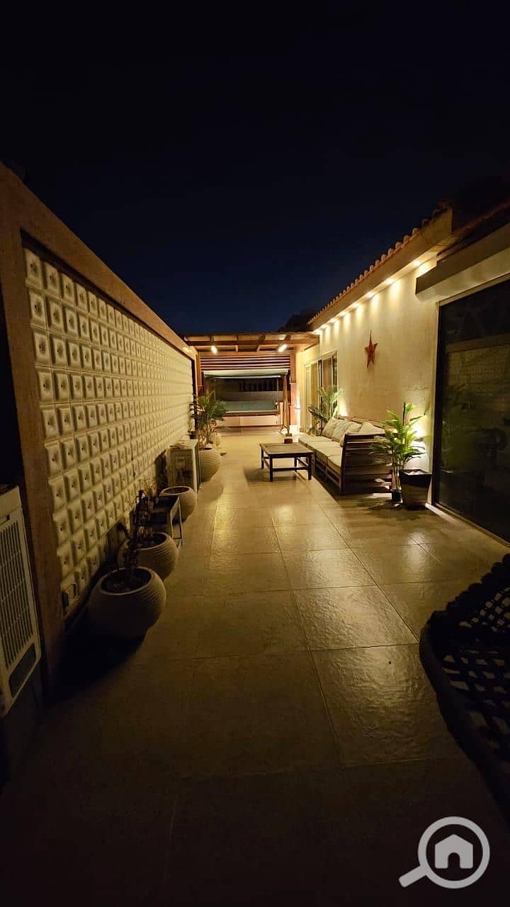 Roof for sale in Al-Banefsaj Villas in the Fifth Settlement | A fully independent roof of 405 meters, ultra super luxe finishing and a large terrace. - Widok 6
