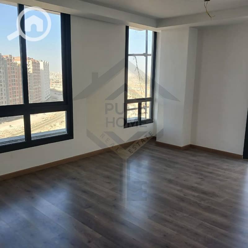 Apartment for rent - Smoha - Skyline Compound - Widok 3