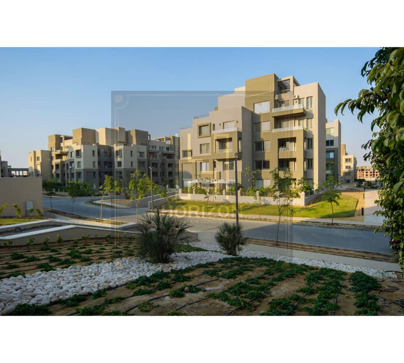 12 Village Gate New Cairo فيلدج جيت بالم هيلز التجمع القاهرة الجديدة. jpg
