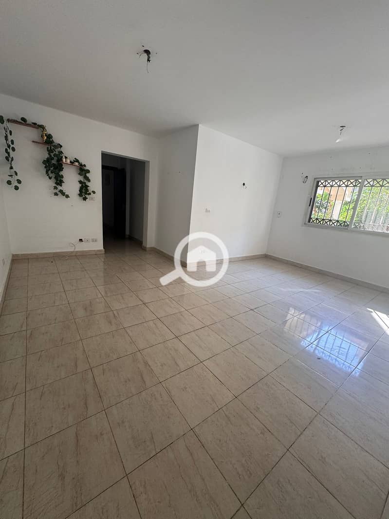 Cash Apartment for Sale in Madinaty – B1, Close to the Phase's Service Area and Open Air Mall. – pohled 2
