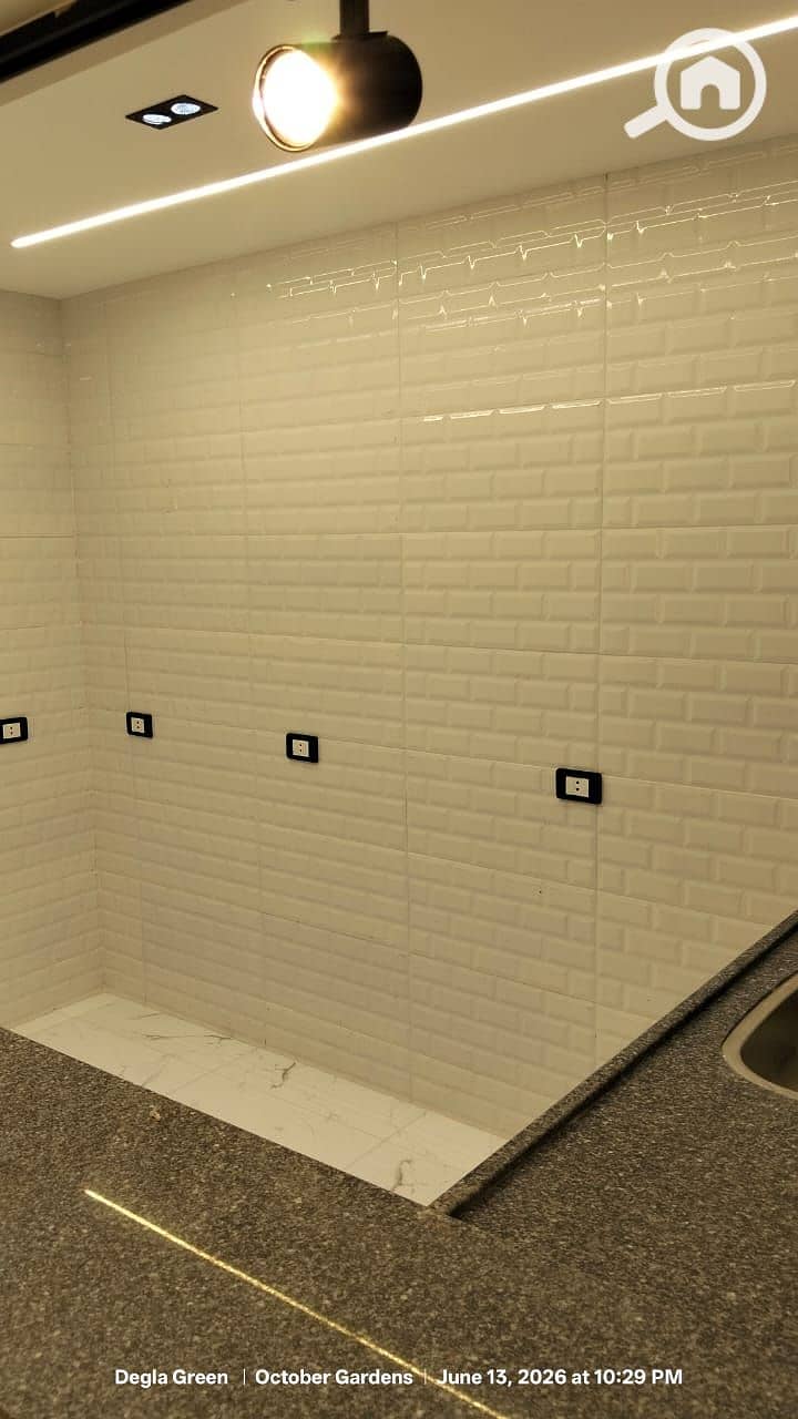 7 1000547409. jpg