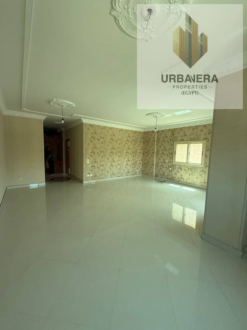 For Sale | Luxury Super Lux Finished Apartment in the Third District – Fifth Settlement, New Cairo – pohled 2