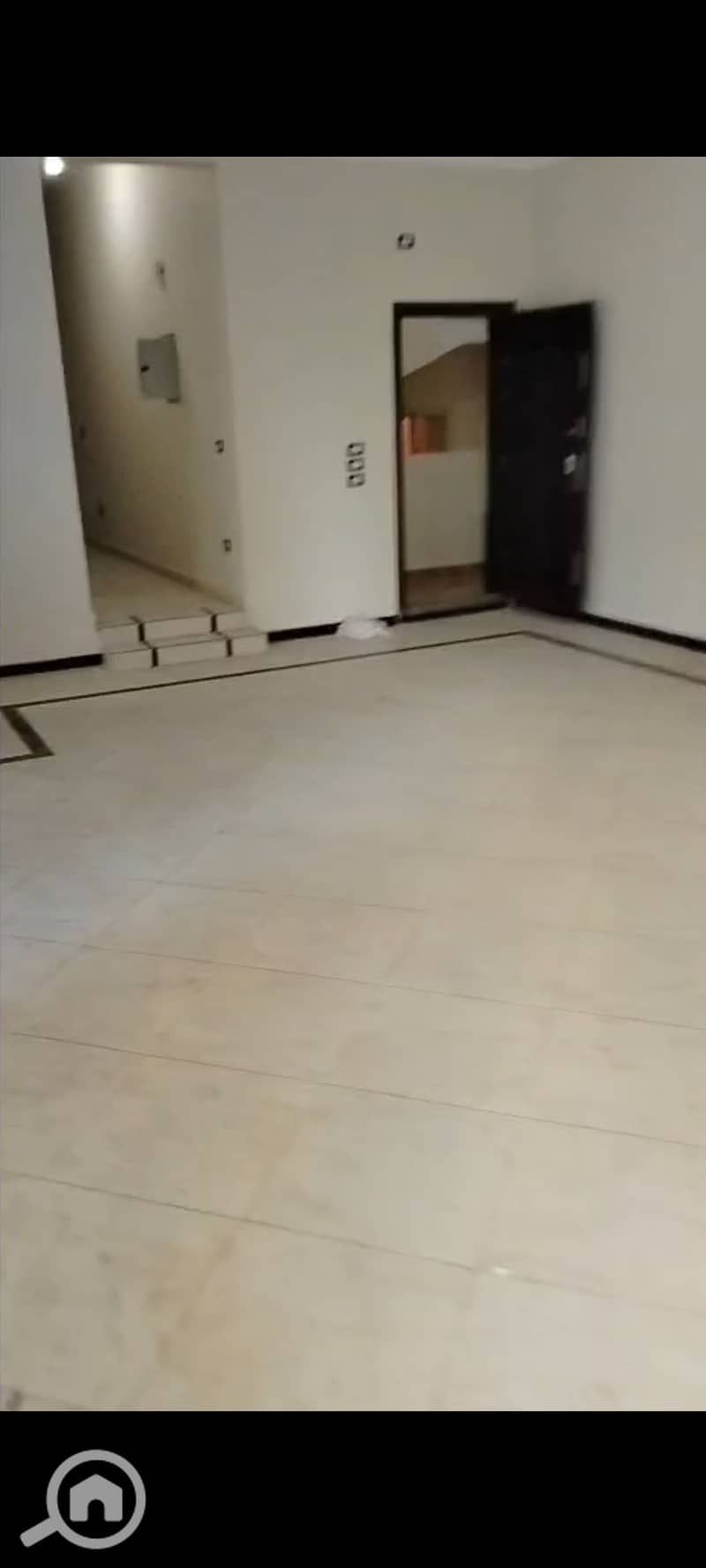7 1000607520. png
