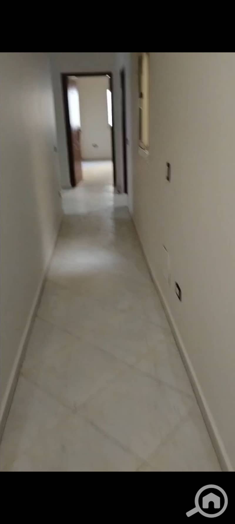 8 1000607521. png