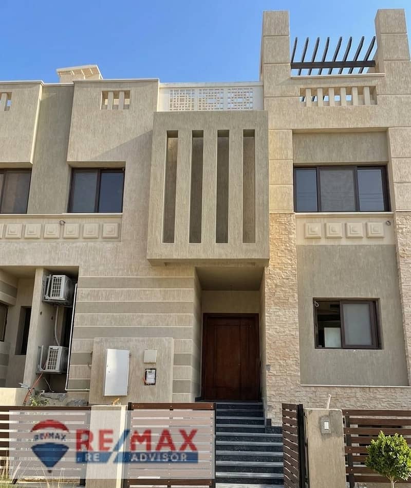 Twin House for Sale – Green 4 Compound - 6th of October - Fully finished with ACs next to Mountain View and October Plaza, and minutes to Mall of Arab - Widok 2