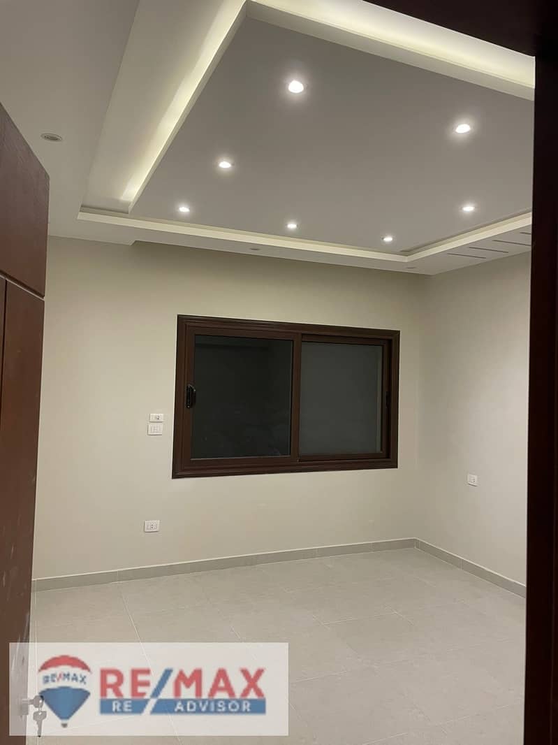 Twin House for Sale – Green 4 Compound - 6th of October - Fully finished with ACs next to Mountain View and October Plaza, and minutes to Mall of Arab - Widok 6