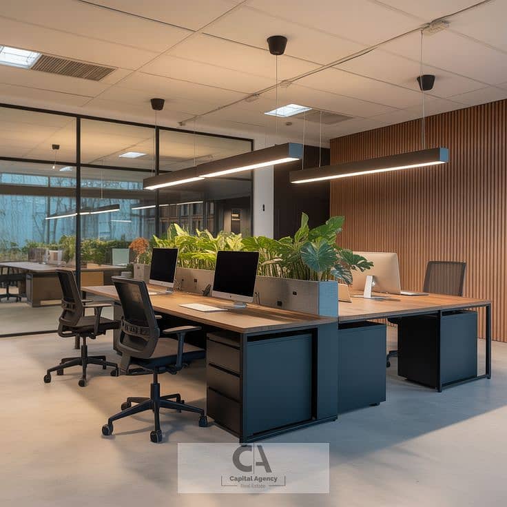 3 Moderne kantoorinrichting met groen en strakke werkplekken. jpeg