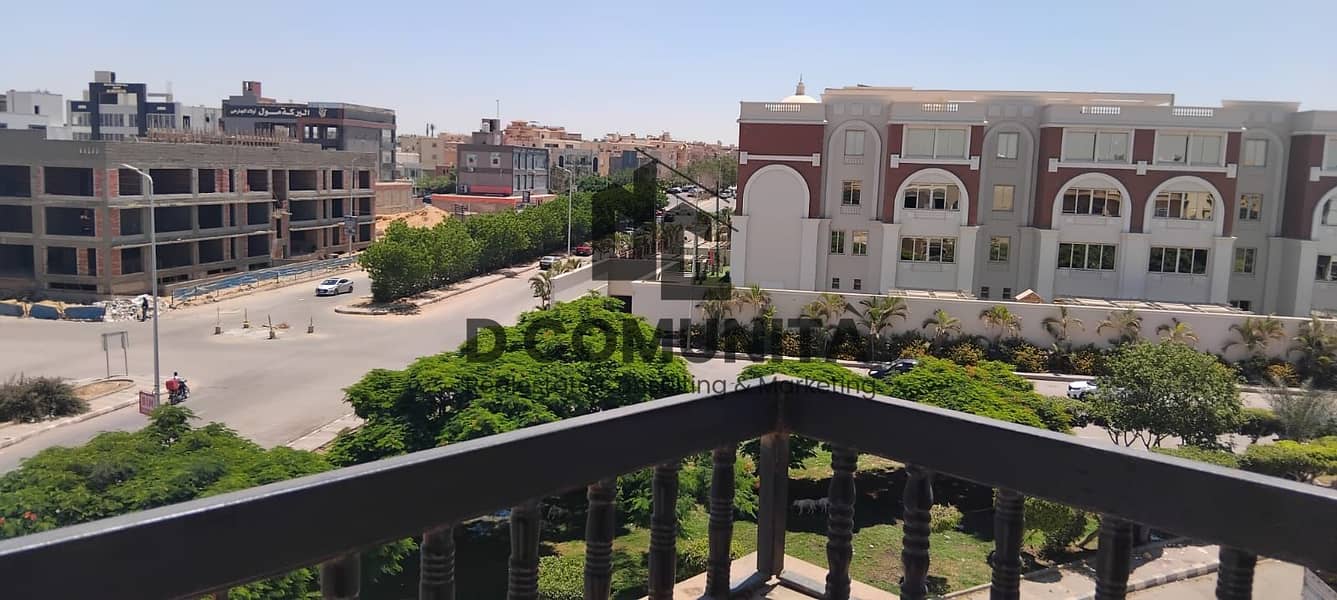 A residential apartment for rent in the most prestigious areas of Al-Banafsaj 12 in the Fifth Settlement - Third floor with a new elevator, completely insulated against moisture and water. - Ansicht 6