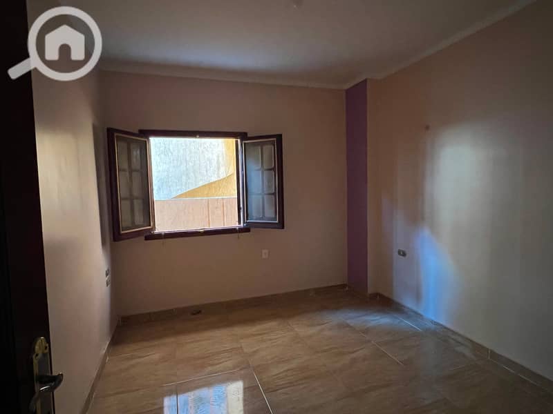 For lovers of ground floor apartments, a family rental apartment in the Southern Investors close to Gamal Abdel Nasser axis and services with an open view, area 180m. – pohled 5