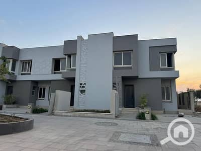 3 Bedroom Townhouse for Sale in 6th of October, Giza - 465964211_122128595282452423_3323822872104769117_n. jpg