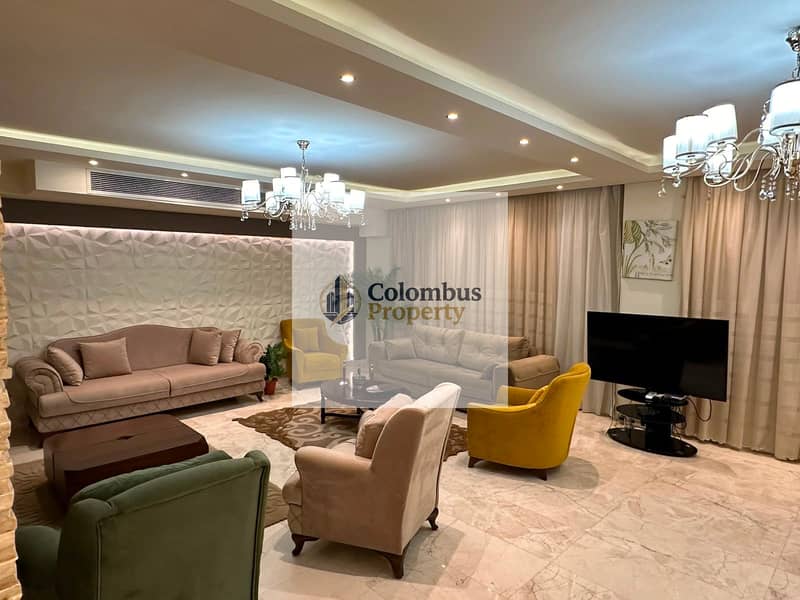 Villa Standalone Ultra Super Lux 5-Bedroom for Sale in a Prime Location in New Cairo, Fifth Settlement - Więcej