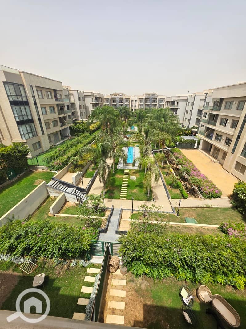 Amanzing price Penthouse for Sale – Galleria Moon Valley Compound – Ready to Move – 230 SQM + 128 SQM Roof with Pool - Widok 3