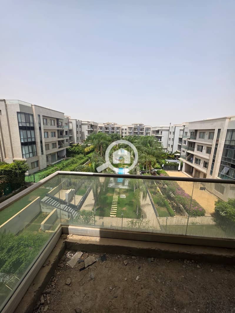Amanzing price Penthouse for Sale – Galleria Moon Valley Compound – Ready to Move – 230 SQM + 128 SQM Roof with Pool - Widok 6