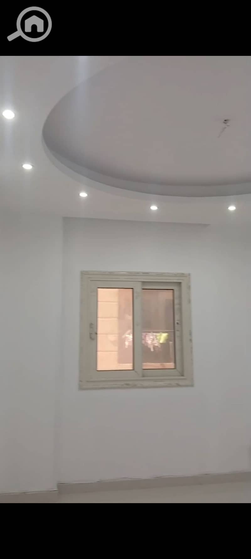 8 1000607583. png