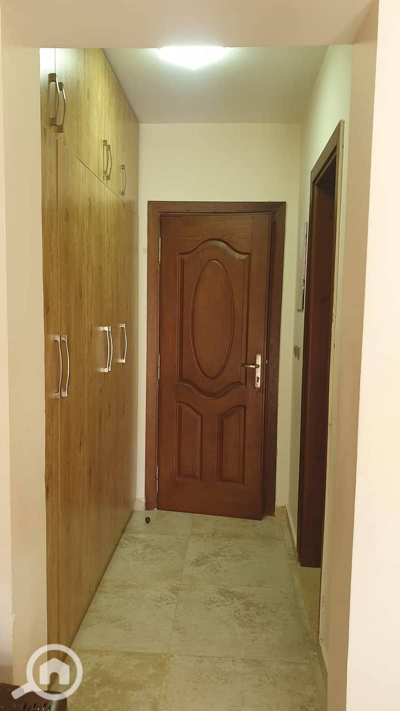 5 1000997449. jpg