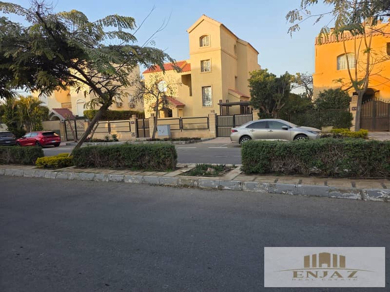 Villa for Sale in Madinaty, Model U, in the Best Phase of Madinaty Villas Immediate Delivery with Golf View •	Land Area: 980 sqm - Bild 5